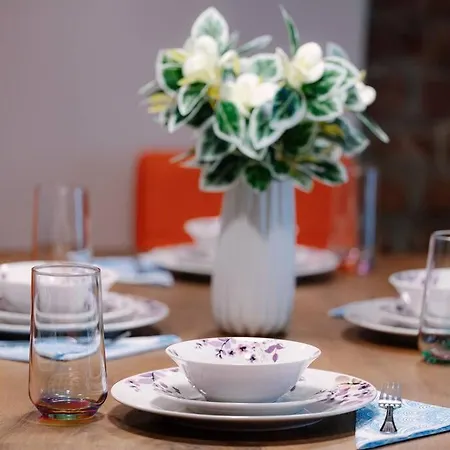 Design, 2 Bedroom, Ndk, Free Secured Parking ソフィア