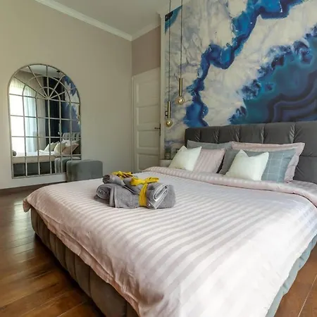 Design, 2 Bedroom, Ndk, Free Secured Parking *