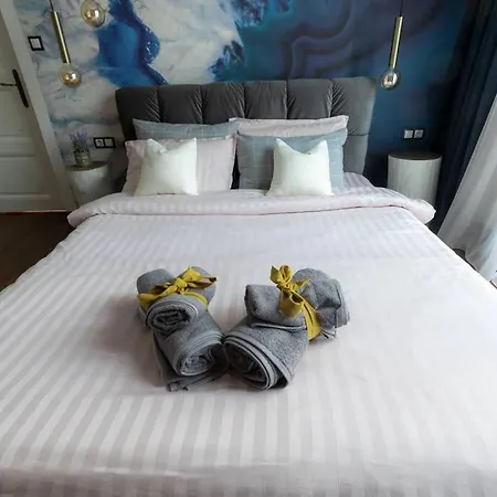 アパート Design, 2 Bedroom, Ndk, Free Secured Parking